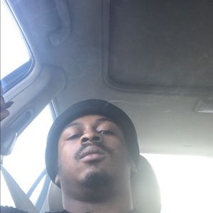 Meet your Posher, Lornzo